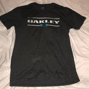 Oakley short sleeve shirt